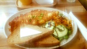 Kimchi omelet and fresh ginger tea for brunch at Palo Verde in Prague