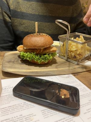 Korean chicken burger 5/5  at Palo Verde in Prague