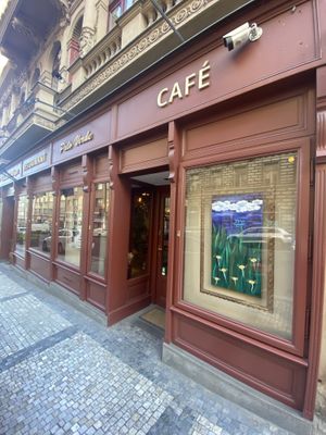   at Palo Verde in Prague