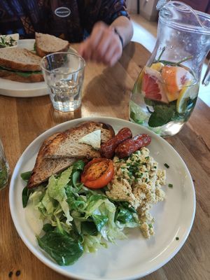 Scrambled Tofu at Palo Verde in Prague