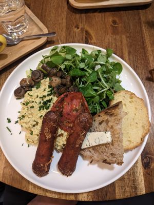 Scrambled tofu at Palo Verde in Prague