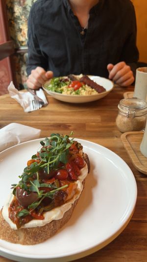 Sandwich with vegetables at Palo Verde in Prague