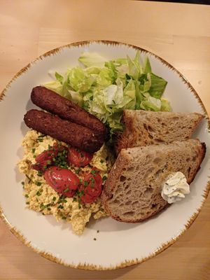  at Palo Verde in Prague