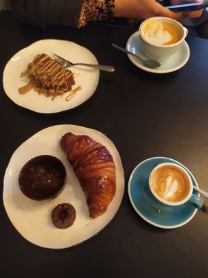 pecan cake and croissant with jam and nutella, both incredibly tasty at Palo Verde in Prague
