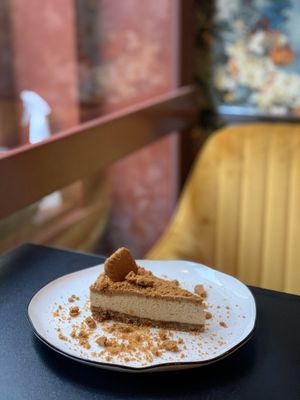 lotus cheesecake at Palo Verde in Prague