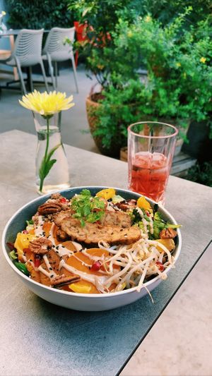 PaLOVE Bowl at Palo Verde in Prague