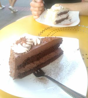 Schokotorte at Hippo Bio Vegan in Hannover