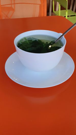 Frischer Pfefferminztee at Hippo Bio Vegan in Hannover