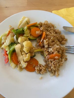 fried rice and steamd vegetables   at Hippo Bio Vegan in Hannover