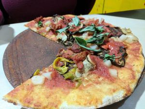 Vegan pizza - yum!! at Minuteman Pizza in Uyuni