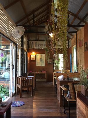 Roadside café at Paina Paita Home in Pai