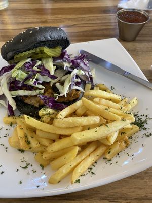 BBQ pulled soy burger at Karma in Jaco