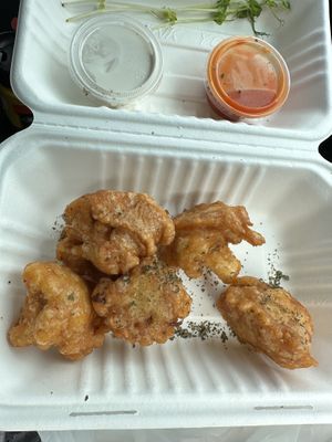 Buffalo Wings  at Karma in Jaco