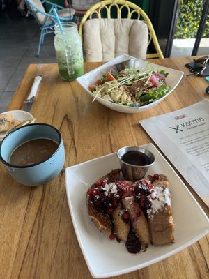 Most delicious French toast ive had! #Veganuary at Karma in Jaco