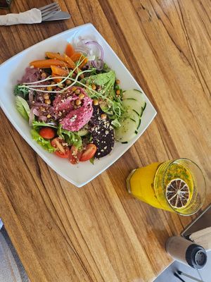 Budda Bowl & Turmeric Lime Hot Tea at Karma in Jaco