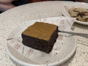 Brownie   at Buddy Buddy in Brussels