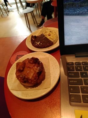  at Buddy Buddy in Brussels