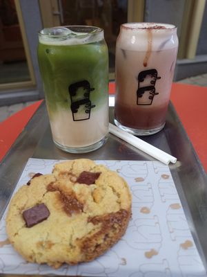 Iced matcha and praline chocolate. Swookie at Buddy Buddy in Brussels