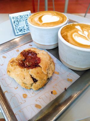 Swookie noisettes+ Flat white at Buddy Buddy in Brussels