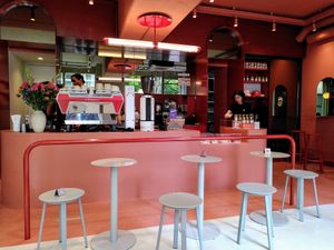 Counter at Buddy Buddy in Brussels