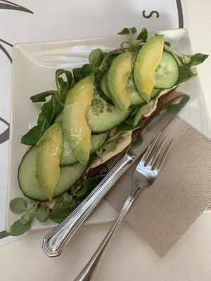 Vegan toast at Hi! Bubble tea Patisserie in Gran Canaria