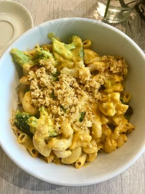 Mac and cheese with broccoli.  at Back To Eden Bakery in Portland