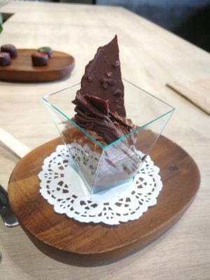 vegan hazelnut dessert at Benns Ethicoa in Cheras