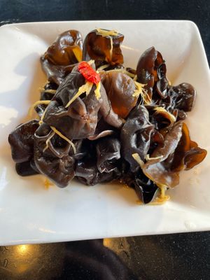 Wood ear mushroom in vinegar dressing at Din Tai Fung - Pine St in Seattle