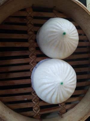 Vegan buns at Din Tai Fung - Pine St in Seattle