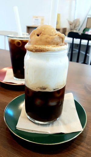 Caramel Einspänner at AcheMi in Seoul