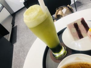 Basil Lime Mojito with Ice Cream inside (non alcoholic) 💚  at AcheMi in Seoul