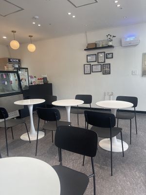 New location!! Hall got way bigger now    at AcheMi in Seoul