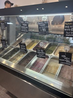 Variety of options  at AcheMi in Seoul