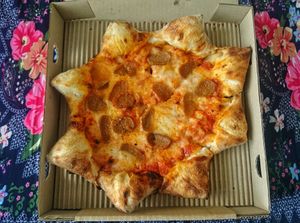 Vegan Stuffed AF 😔 at Crosta Pizzeria in Makati