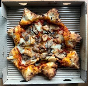 Vegan Shroomed Out Pizza at Crosta Pizzeria in Makati