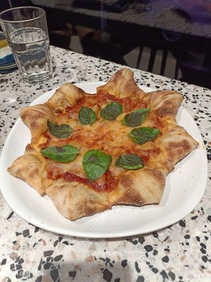  at Crosta Pizzeria in Makati