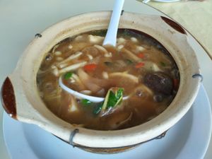 Mushroom Claypot at Big Veggie in Kuching