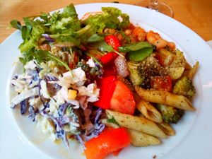 Coleslaw, beans with seitan, salads and pasta with broccoli at DaTerra - Parque das Nações in Lisbon