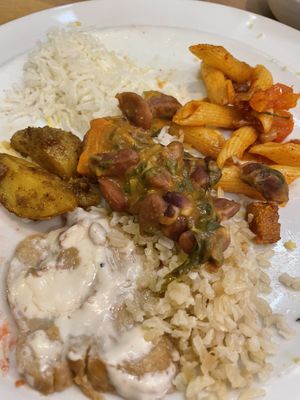 Warm foods  at DaTerra - Parque das Nações in Lisbon