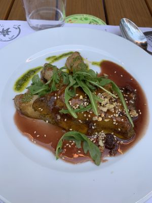 Pollo vegano con Patatas   at L'Encant Vegetaria in Barcelona