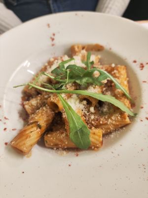 Pasta at L'Encant Vegetaria in Barcelona