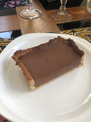Chocolate cake at L'ours Herbivore in Saint-brieuc