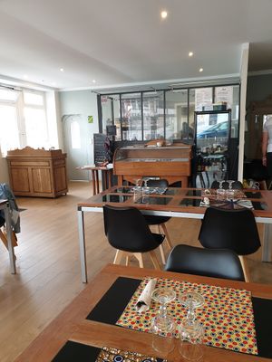 Salle at L'ours Herbivore in Saint-brieuc