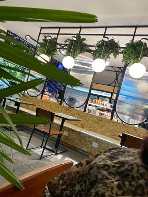 Dine in and a vegan produce shop at Mora Mora - Condesa in Mexico City