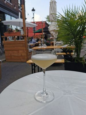 Plumy cocktail at Archway Verdun in Montreal