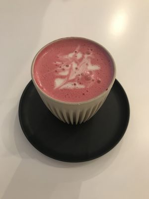 Feel the Beet “latte" at Archway Verdun in Montreal