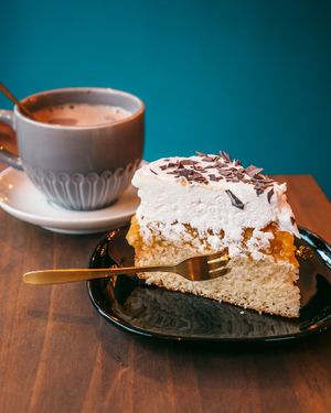 A big piece of apple cake and a delicious hot chocolate is all you need. at Fräulein Grün in Garmisch Partenkirchen