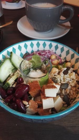 awesome salad bowl at Fräulein Grün in Garmisch Partenkirchen