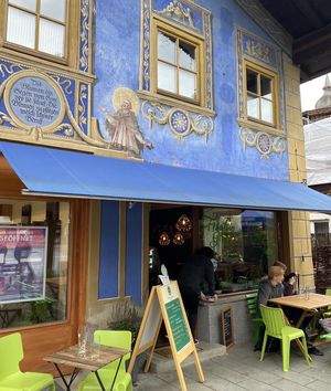Front view  at Fräulein Grün in Garmisch Partenkirchen