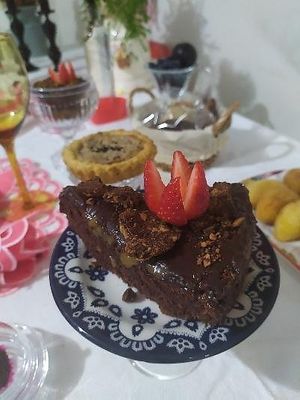 Essa torta Ogra é divina at Ravegana Doceria in Salvador